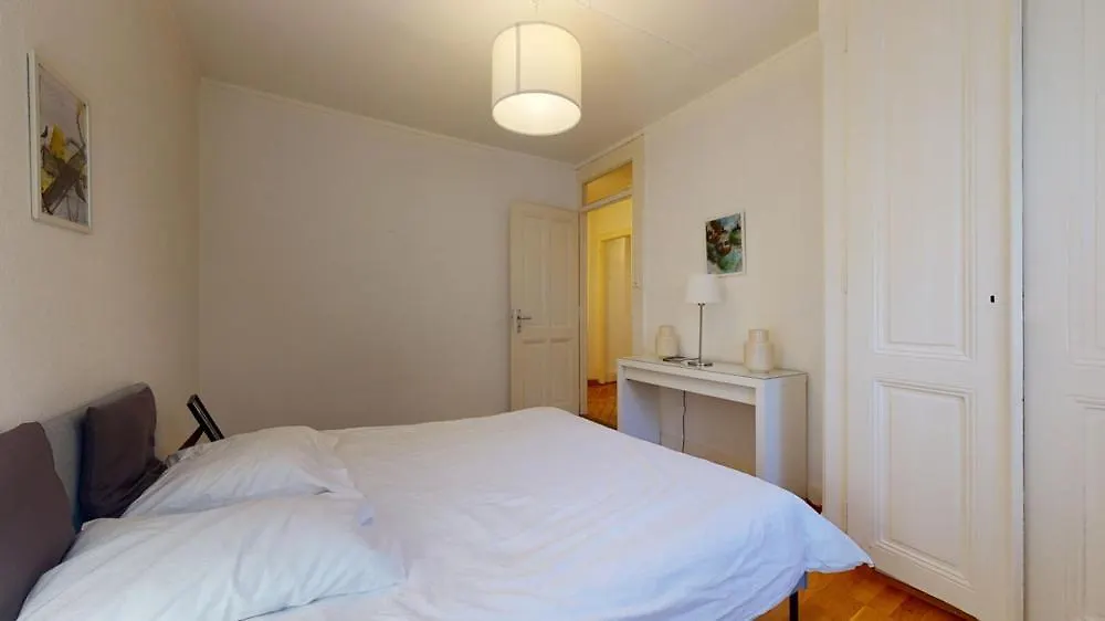 Very Nice Apartment In Les Paquis Close To The Famous Jet D'Eau ジュネーブ スイス