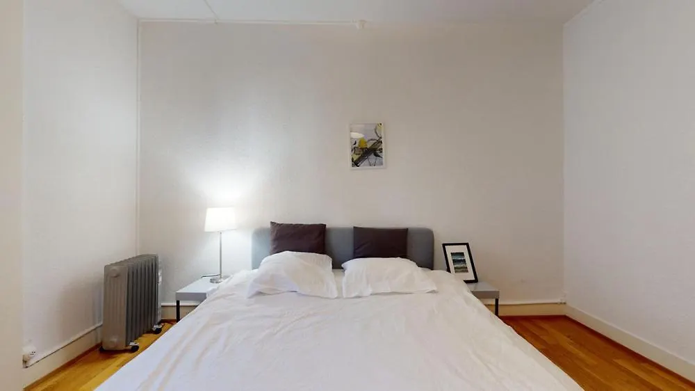 Very Nice Apartment In Les Paquis Close To The Famous Jet D'Eau ジュネーブ